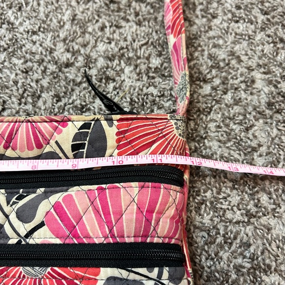 VERA BRADLEY Triple Zip Hipster Cherry Blossom Floral Crossbody Bag - Picture 9 of 10
